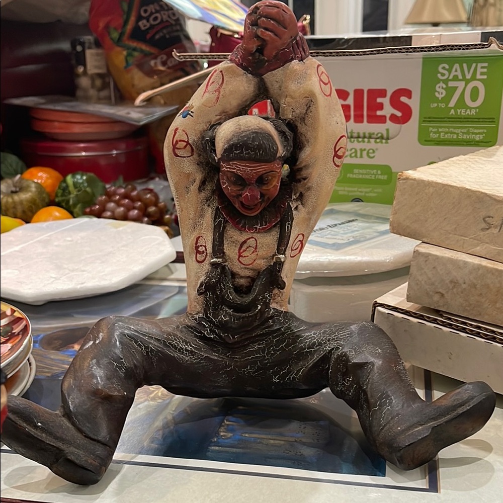 Vintage Style clown Figurine in Brown and Beige